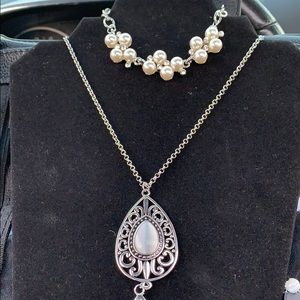 White Blockbuster Necklace and Bracelet 2pc Set